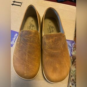 Women’s Bespoky barefoot Leather Slip-On Shoes